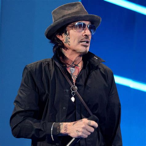 tommy lee nudo|Tommy Lee Shares the Real Story Behind That Full